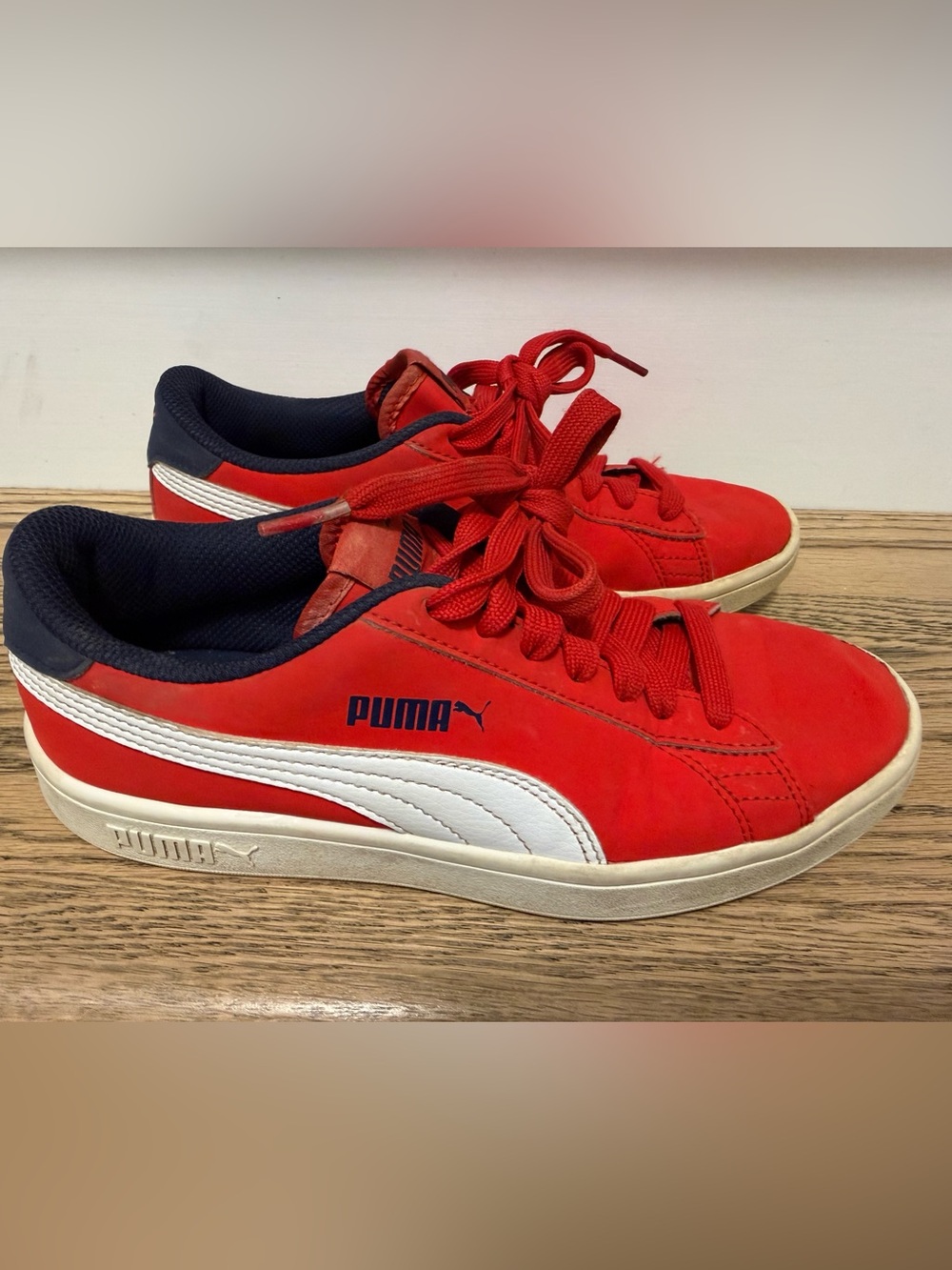 Puma Smash V2 Buck Jr Sneakers | Youth 4 (Women’s 5.5) | Red | SoftFoam+